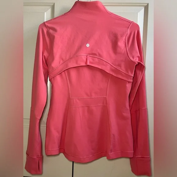 🍒LULULEMON Classic DEFINE Jacket sz 10 RASPBERRY CREAM Peachy-Pink ~ YUMMY! - Picture 4 of 5